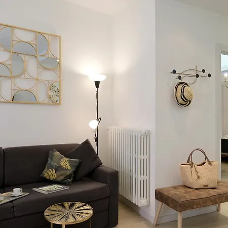 Cavour Apartamento *