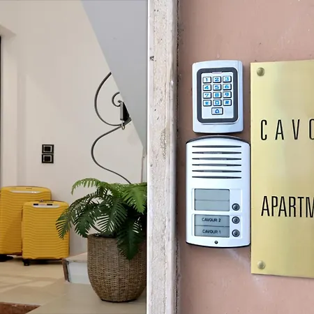 Cavour Apartament *